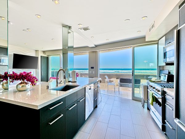Mission Beach And Pacific Beach Home 1021477