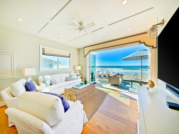 Mission Beach Vacation Home Three Bedroom Beach Front