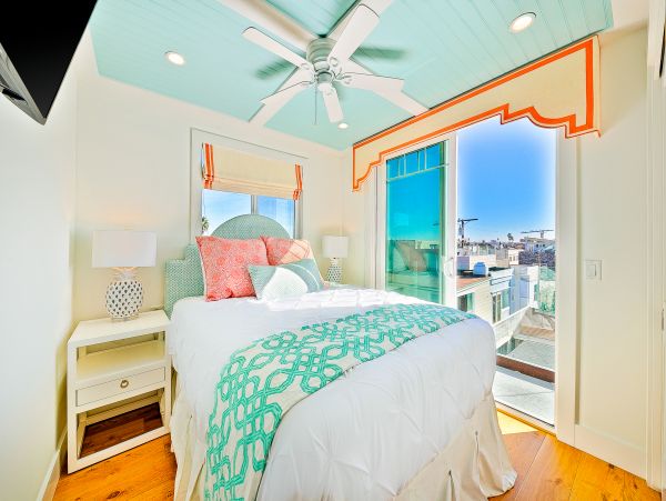 Mission Beach Vacation Home Three Bedroom Beach Front