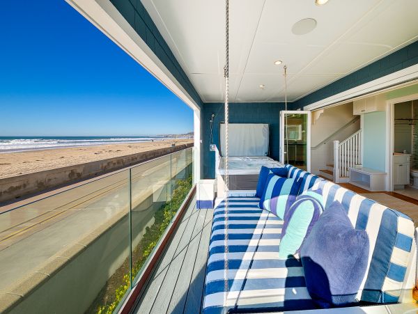 Mission Beach Vacation Home Three Bedroom Beach Front
