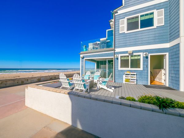 Mission Beach Vacation Home Three Bedroom Beach Front