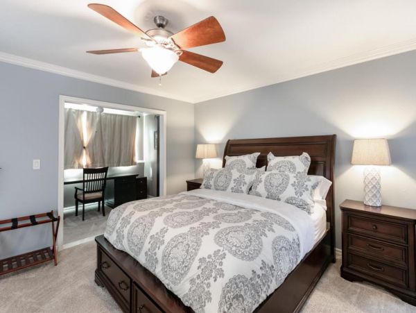 Spacious 3 Bedroom Home in Hermosa Beach Sleeps 6