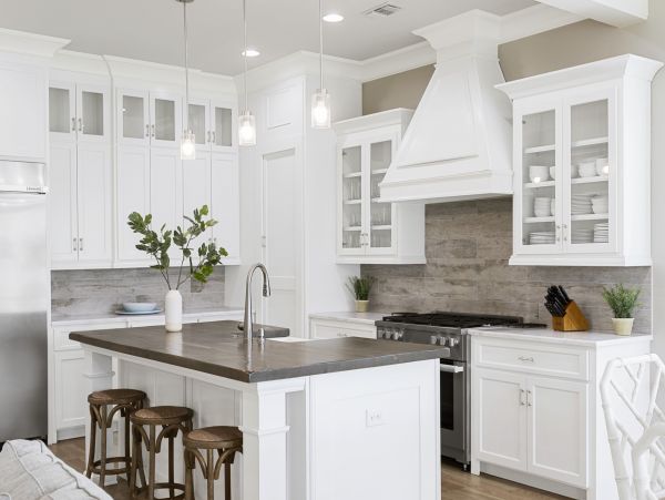 Destin Elegant Four Bedroom Vacation Home Near the Beach