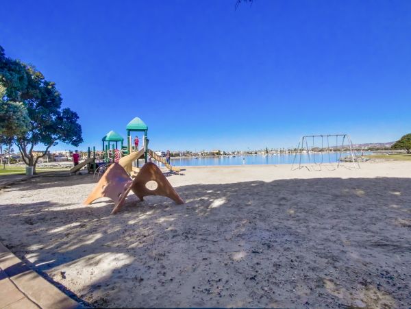 Mission Beach And Pacific Beach Home 1021559