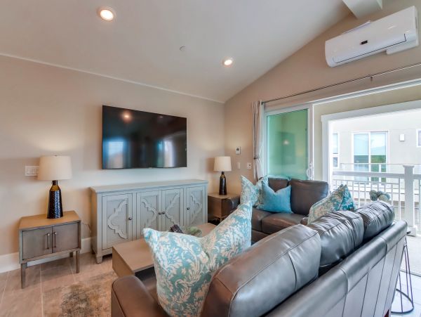 Charming Mission Beach Vacation Rental Sleeps 6 Guests