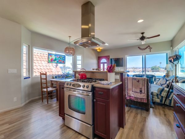 Mission Beach And Pacific Beach Home 1021569