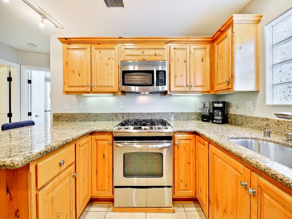 Stunning Coastal Retreat with Bay and Beach Views, Rooftop Deck & Firepit!