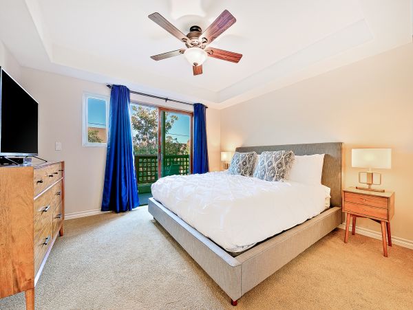 Stunning Coastal Retreat with Bay and Beach Views, Rooftop Deck & Firepit!