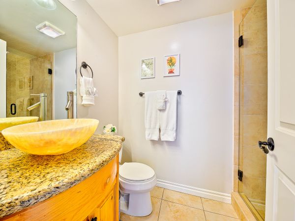 Stunning Coastal Retreat with Bay and Beach Views, Rooftop Deck & Firepit!