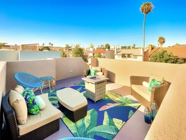 Stunning Coastal Retreat with Bay and Beach Views, Rooftop Deck & Firepit!