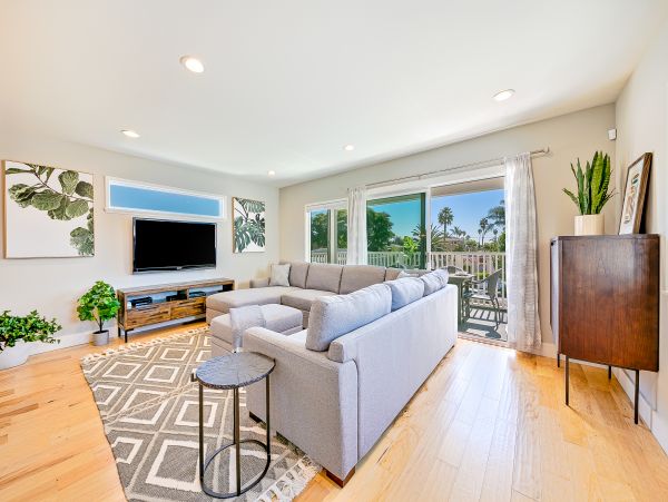 Mission Beach Wonderful Modern Home Away from Home