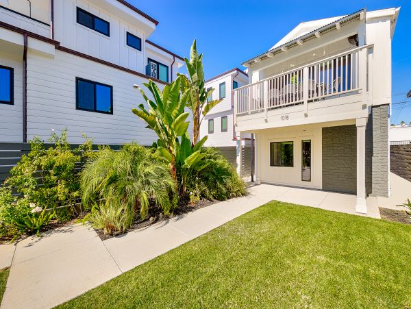 Mission Beach Wonderful Modern Home Away from Home
