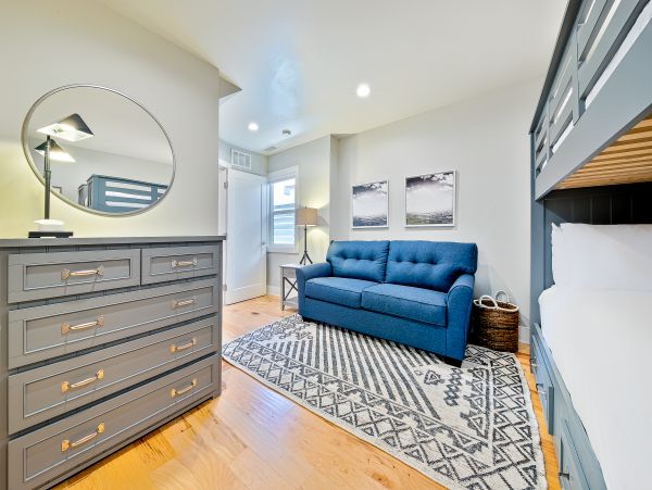 Mission Beach Wonderful Modern Home Away from Home
