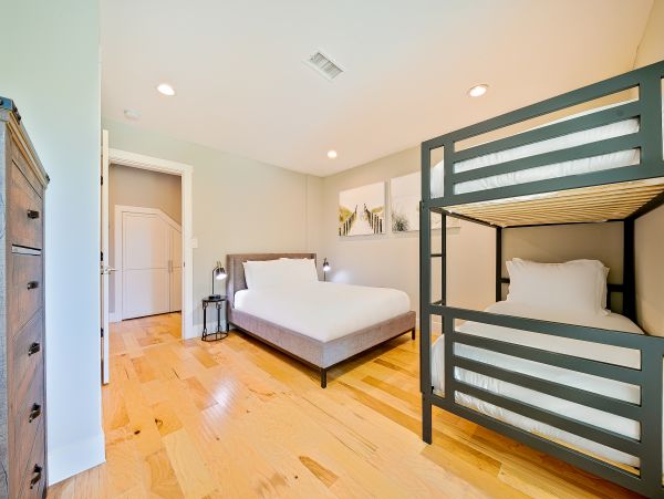 Mission Beach Wonderful Modern Home Away from Home