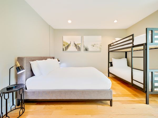 Mission Beach Wonderful Modern Home Away from Home