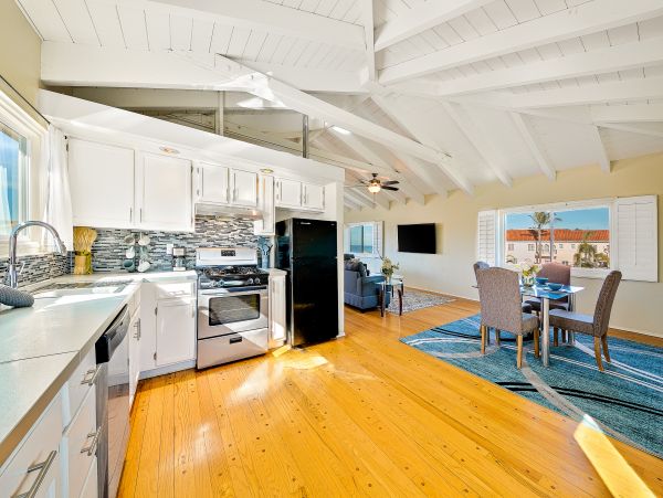 Mission Beach And Pacific Beach Home 1021609
