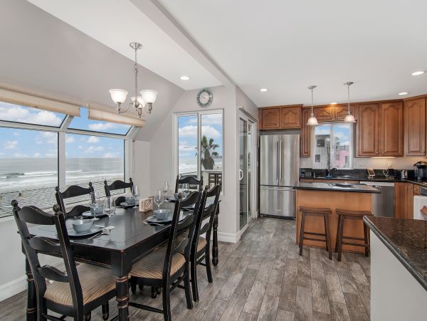 Mission Beach And Pacific Beach Home 1021614