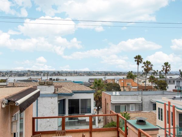 Mission Beach And Pacific Beach Home 1021614