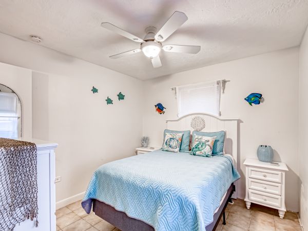 Breathtaking Water View From 4 Bedroom Canal Home