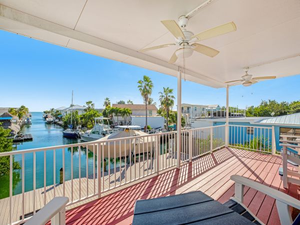 Canal Views Home With A Private Pool