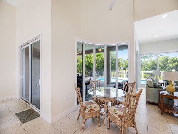 Magnificent Marathon Vacation Home away from Home