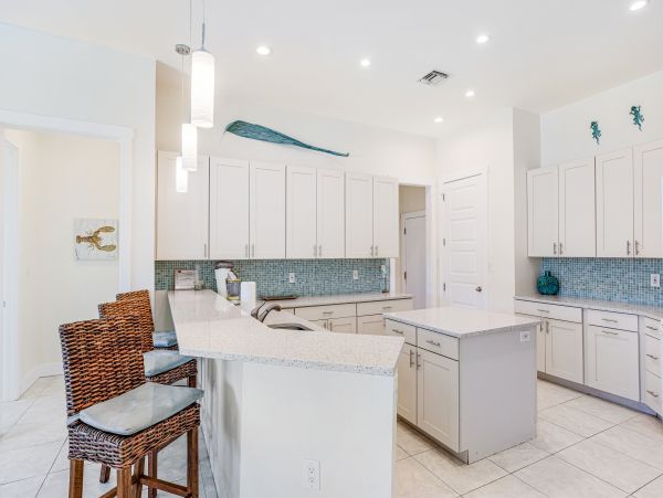 Magnificent Marathon Vacation Home away from Home