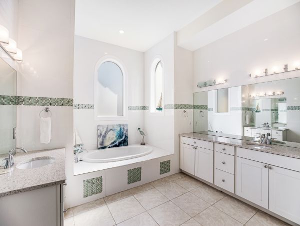 Magnificent Marathon Vacation Home away from Home