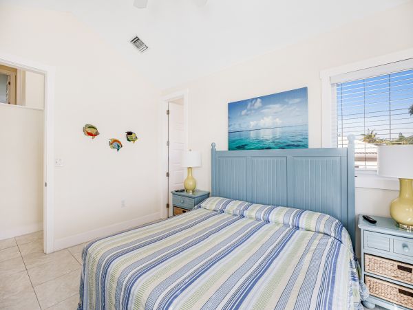 Magnificent Marathon Vacation Home away from Home