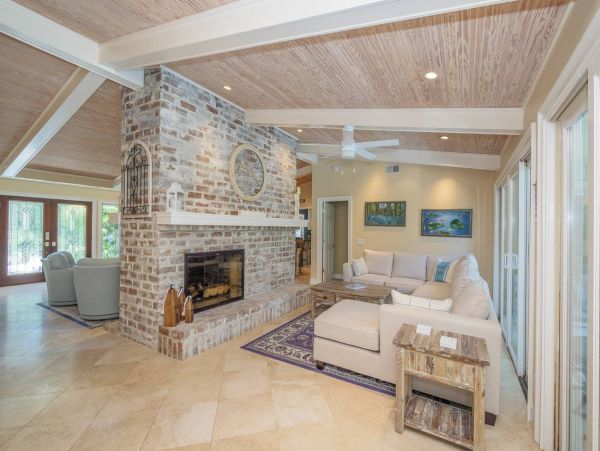 Hilton Head Vacation Pool Home Four Bedroom