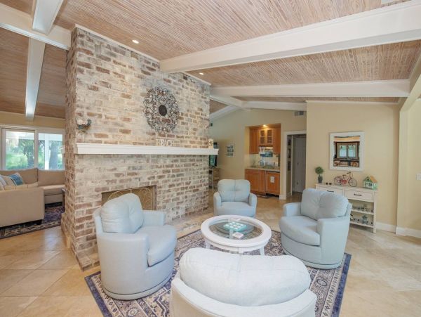 Hilton Head Vacation Pool Home Four Bedroom