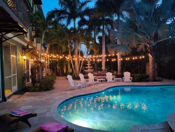 Four Bedroom Canal Front Vacation Home in Siesta Key