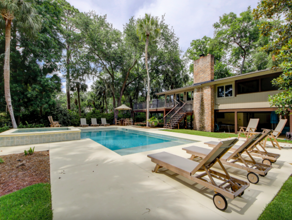 Gorgeous 4 Bedroom Vacation Home in Hilton Head 11 Guests