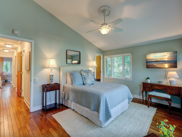 Gorgeous 4 Bedroom Vacation Home in Hilton Head 11 Guests