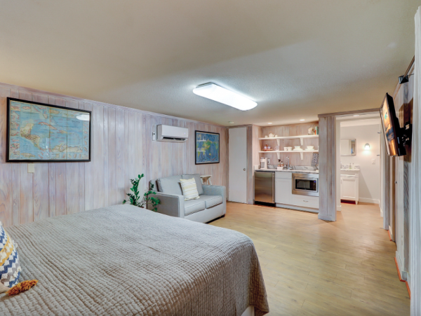 Gorgeous 4 Bedroom Vacation Home in Hilton Head 11 Guests