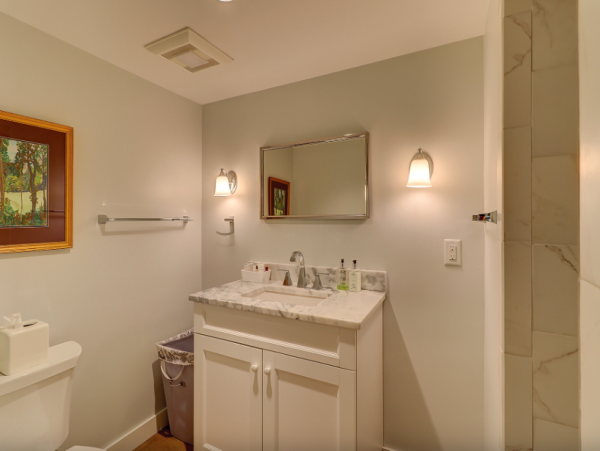Gorgeous 4 Bedroom Vacation Home in Hilton Head 11 Guests