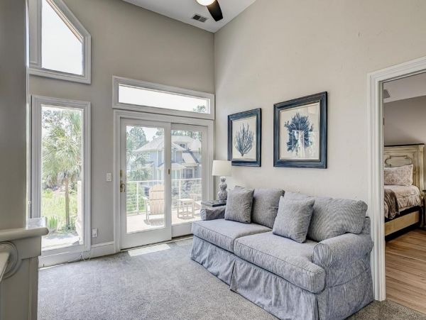 Hilton Head Vacation Pool Home Four Bedroom plus Loft