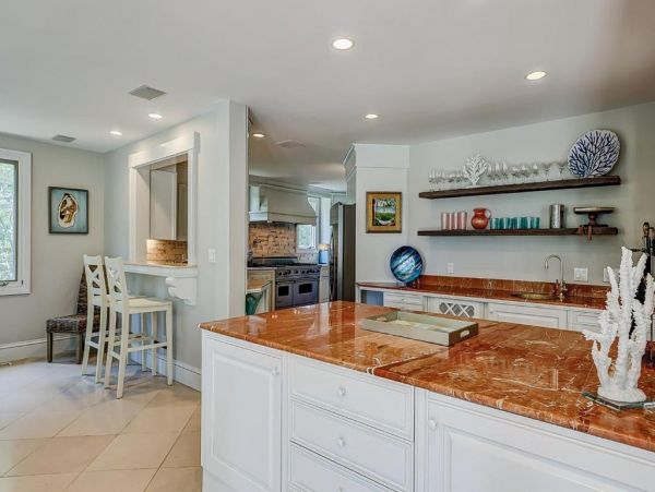 Hilton Head Vacation Pool Home Four Bedroom plus Loft