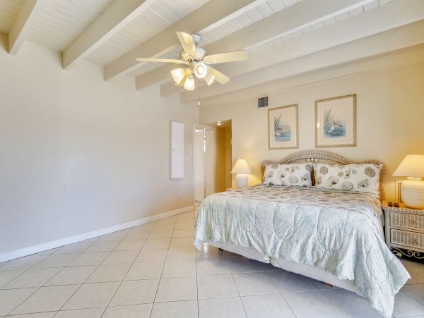 Key Colony Beach Waterfront Vacation Rental - Florida Keys Luxury Home with Private Dock