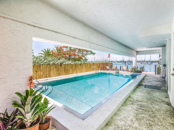 The Florida Keys Home 1021723