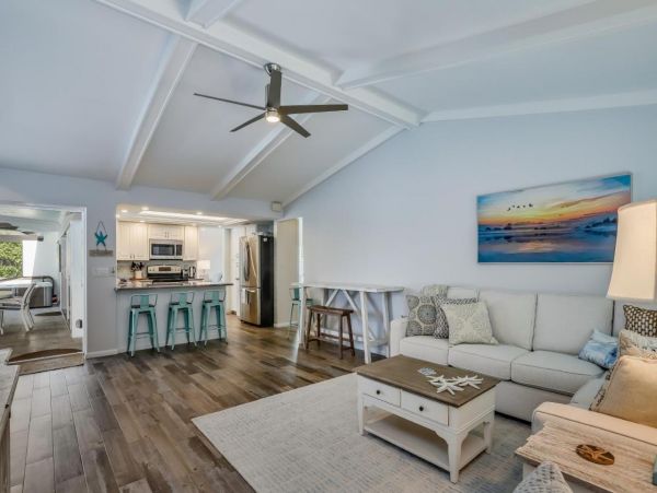 Marco Island Waterfront 3 Bedroom Home with Pool, Spa & Dock