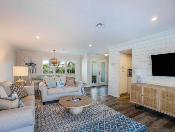 Marco Island Waterfront 3 Bedroom Home with Pool, Spa & Dock