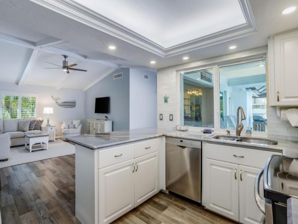 Marco Island Waterfront 3 Bedroom Home with Pool, Spa & Dock