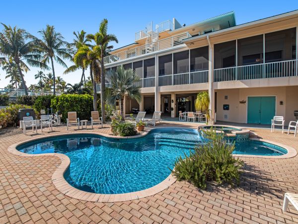 Gulf Views Islamorada Vacation Home Six Bedroom