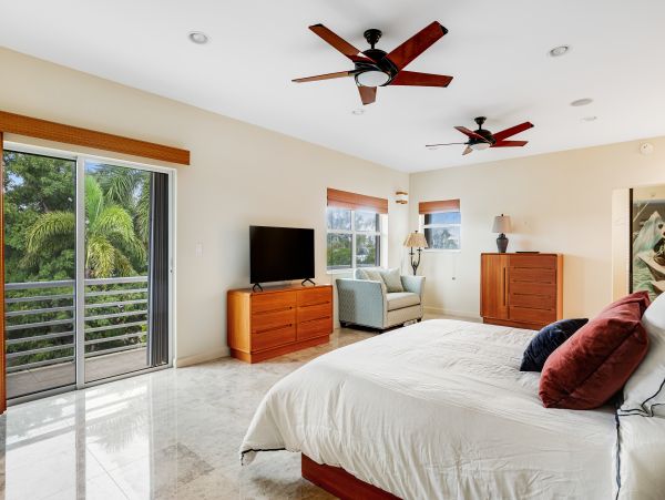 Gulf Views Islamorada Vacation Home Six Bedroom