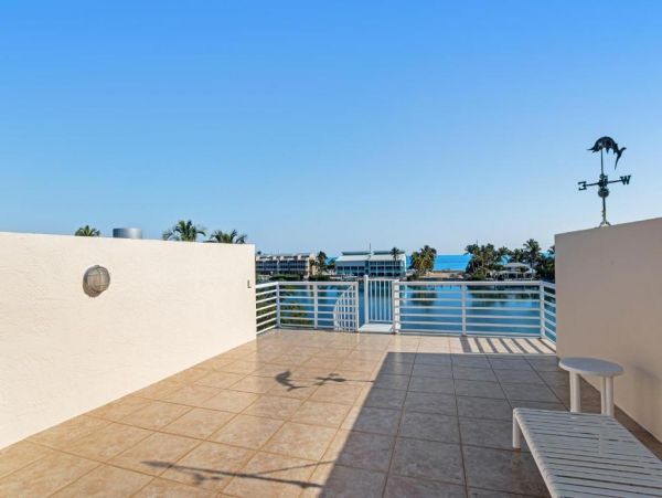 Gulf Views Islamorada Vacation Home Six Bedroom