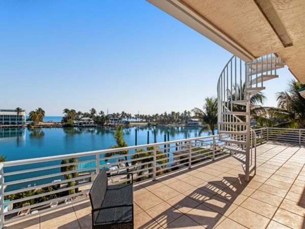 Gulf Views Islamorada Vacation Home Six Bedroom