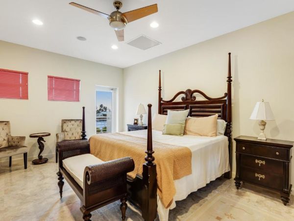 Gulf Views Islamorada Vacation Home Six Bedroom
