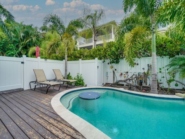 Walk to Beach Holmes Beach Vacation Condo Two Bedroom