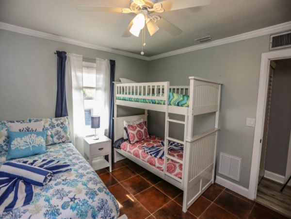 Fort Myers Home 1021759