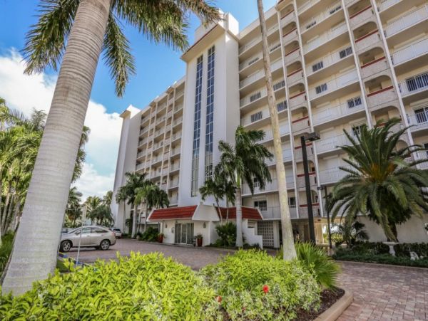 Fort Myers Condo 1021767